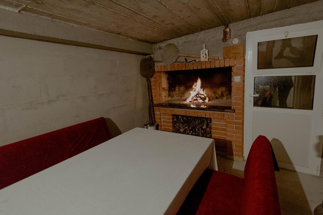 Apartman Fjaka Szybenik Zewnętrze zdjęcie
